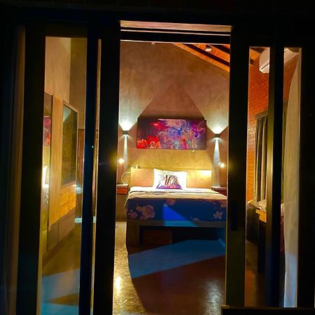 Negombo Morawala Beach Villa ภายนอก รูปภาพ