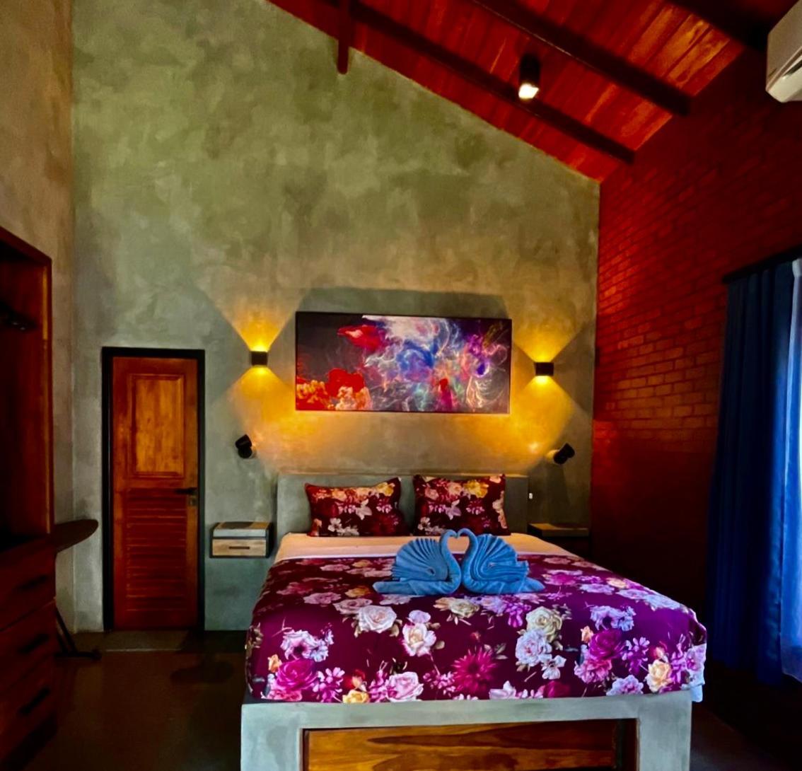 Negombo Morawala Beach Villa ภายนอก รูปภาพ