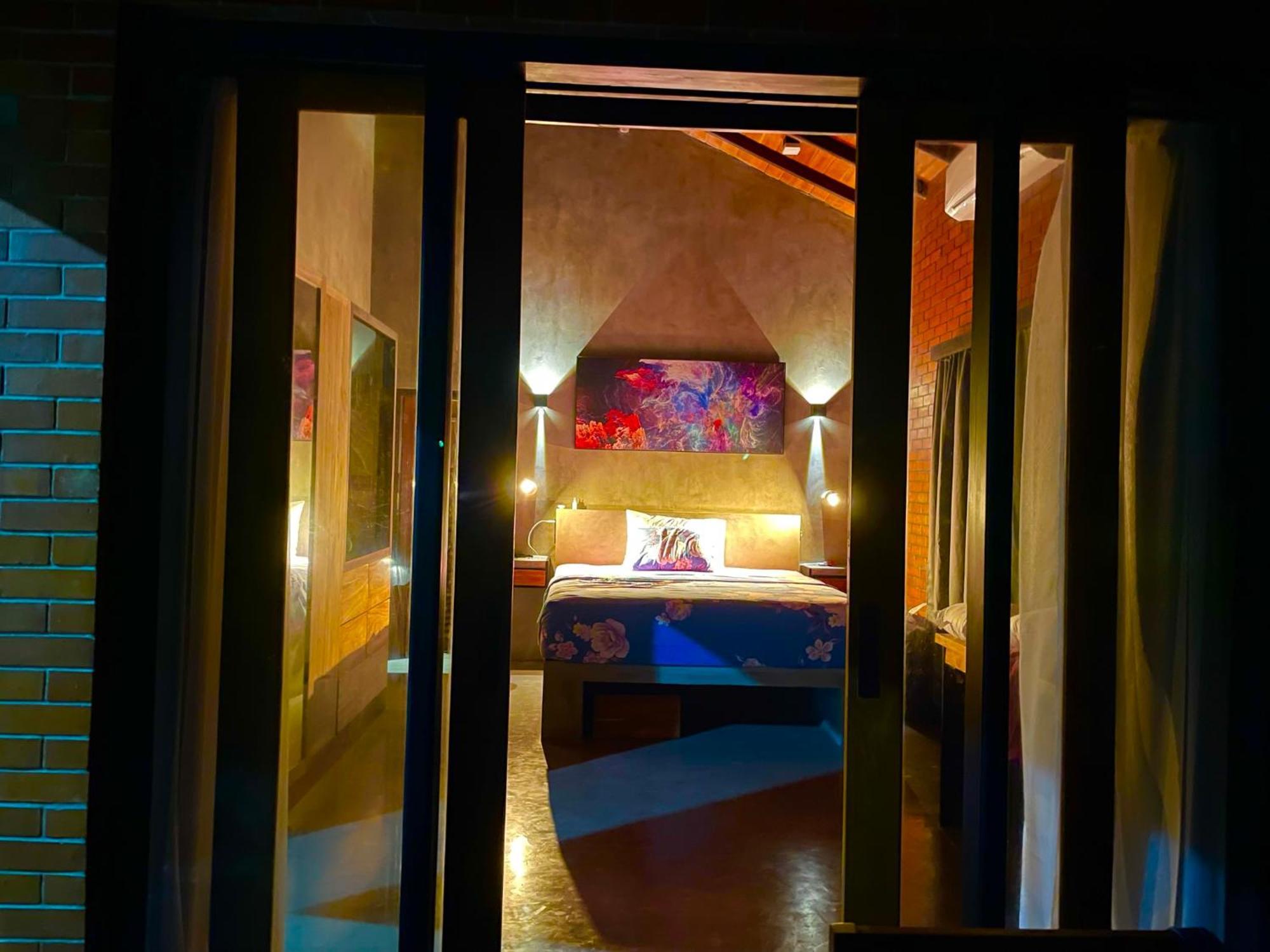 Negombo Morawala Beach Villa ภายนอก รูปภาพ