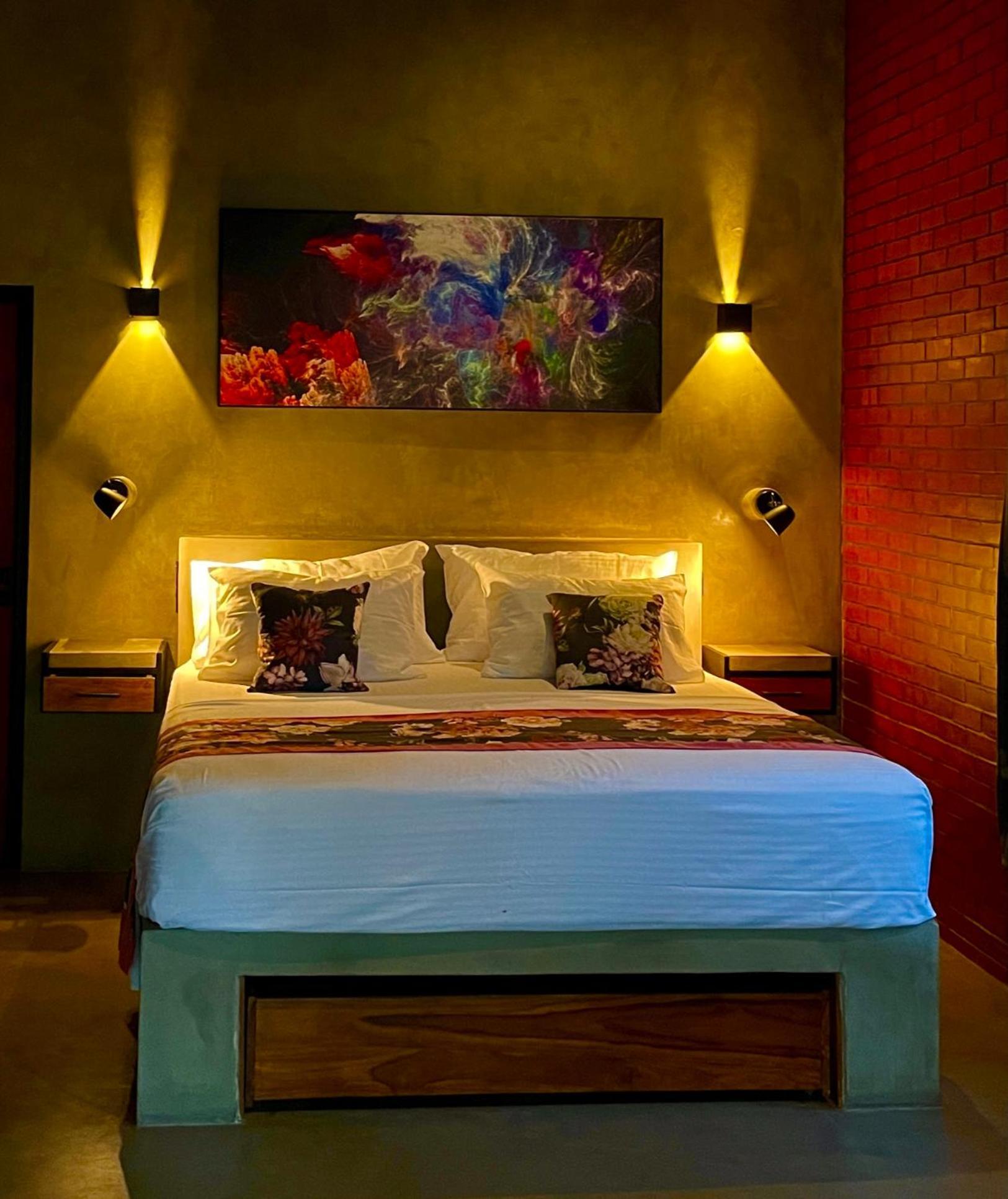 Negombo Morawala Beach Villa ภายนอก รูปภาพ